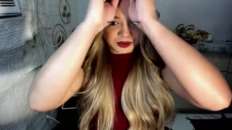Snapshot of gorgeousamandarose chatting on 8, 9, 2025 Amanda rose online show from 8, 9, 2025
