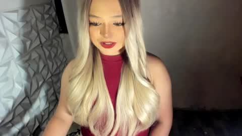 Snapshot of gorgeousamandarose chatting on 7, 7, 2026 Amanda rose online show from 7, 7, 2026