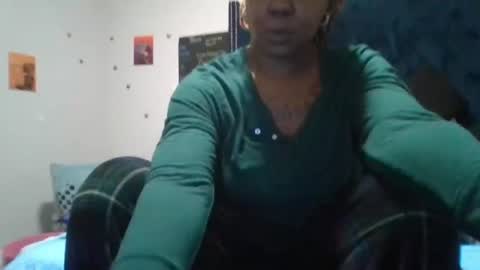 Sue Goddess online show from 17, 11, 2025