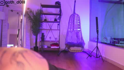 sophie  Special celebration a the beach 300k followers 3011 and 0112   online show from 8, 2, 2025