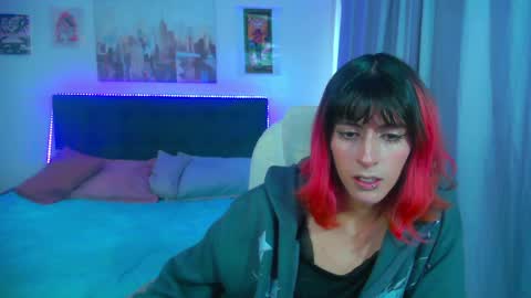 goth_minerva online show from 7, 4, 2026