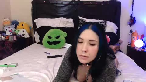 gothbaby305 online show from 3, 11, 2025