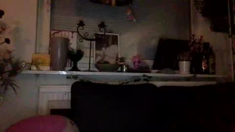 gothicangel333 online show from 16, 4, 2026