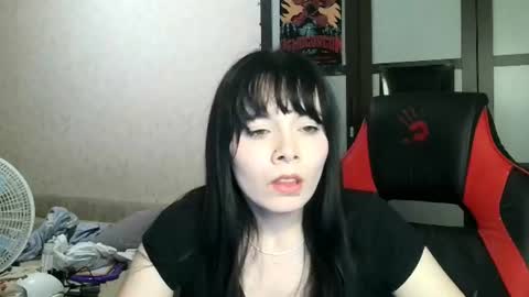 Snapshot of gothickq chatting on 17, 6, 2026 gothickq online show from 17, 6, 2026