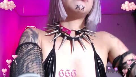 Snapshot of gothicute chatting on 19, 2, 2026 online show from 19, 2, 2026