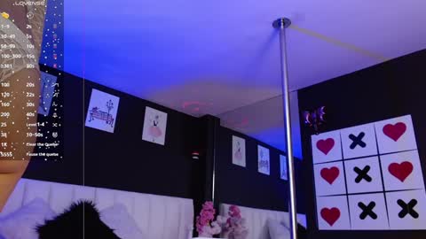 Meredith Alessandra online show from 10, 1, 2025