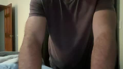 Snapshot of gqimage chatting on 12, 10, 2025 GQImage online show from 12, 10, 2025