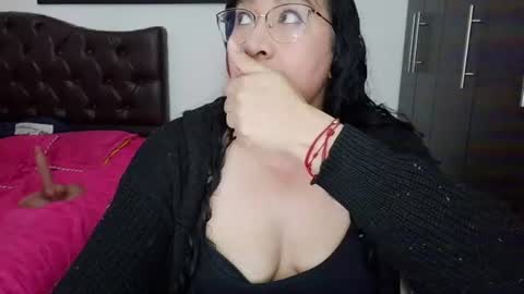 Snapshot of grace_mature_milf chatting on 17, 6, 2026 grace_mature_milf online show from 17, 6, 2026