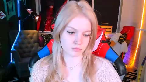 Snapshot of graceglamour chatting on 13, 2, 2025 Grace Glamour online show from 13, 2, 2025