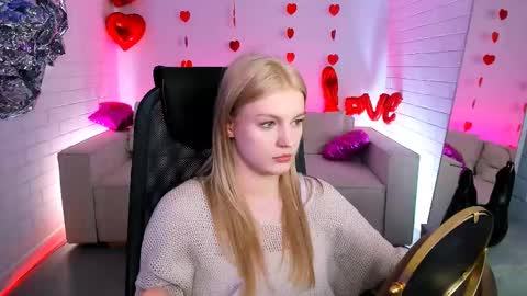 Snapshot of graceglamour chatting on 11, 3, 2025 Grace Glamour online show from 11, 3, 2025