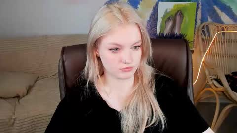 Snapshot of graceglamour chatting on 12, 3, 2025 Grace Glamour online show from 12, 3, 2025
