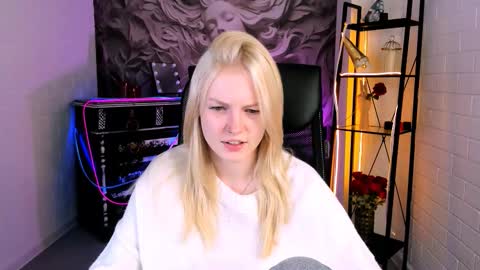 Snapshot of graceglamour chatting on 11, 9, 2025 Grace Glamour online show from 11, 9, 2025