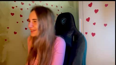 gracetorrezz online show from 3, 3, 2025