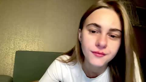 gracetorrezz online show from 4, 11, 2025