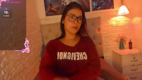 Snapshot of graceymilf999 chatting on 18, 2, 2025 Gracey Milf online show from 18, 2, 2025
