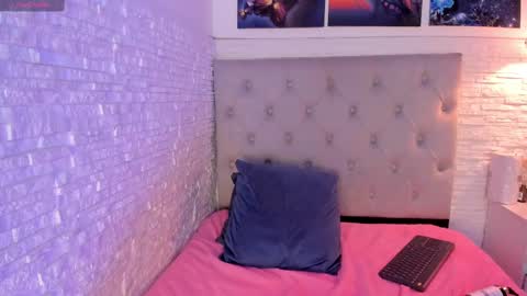 Snapshot of graceymilf999 chatting on 28, 2, 2025 Gracey Milf online show from 28, 2, 2025