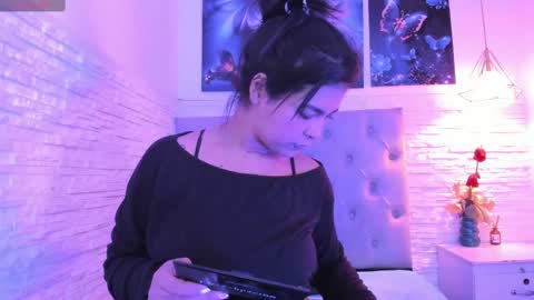 Snapshot of graceymilf999 chatting on 12, 3, 2025 Gracey Milf online show from 12, 3, 2025