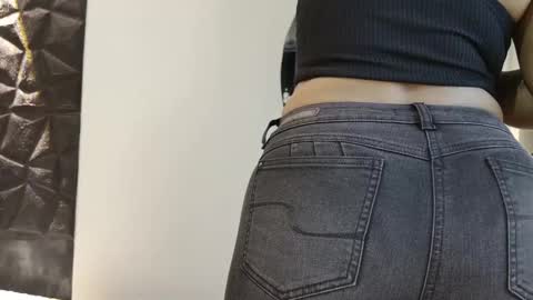 Snapshot of graceymilf999 chatting on 27, 9, 2025 Gracey Milf online show from 27, 9, 2025