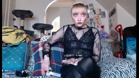 Snapshot of gracielynne1989 chatting on 21, 4, 2026 gracielynne1989 online show from 21, 4, 2026
