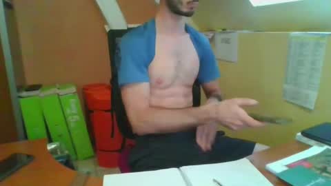 Snapshot of grandbi chatting on 24, 1, 2025 grandbi online show from 24, 1, 2025