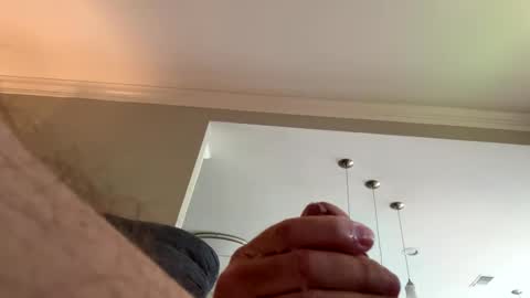 grandpawoody_69 online show from 22, 4, 2026