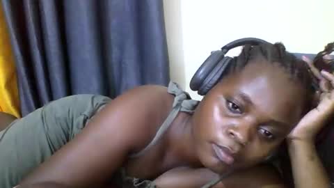 grannylover_ online show from 14, 11, 2025