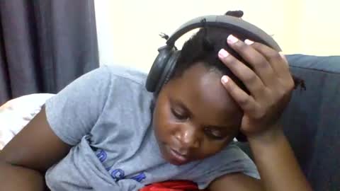 grannylover_ online show from 19, 11, 2025