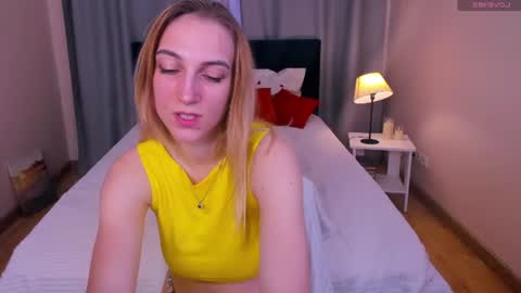 Snapshot of graseflower chatting on 24, 6, 2026 Grase online show from 24, 6, 2026