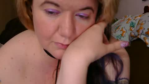 Snapshot of grateful42day chatting on 3, 2, 2026 grateful42day online show from 3, 2, 2026