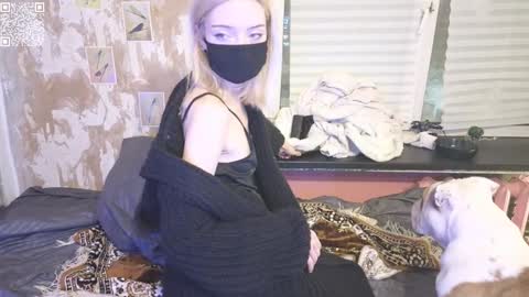 graylovescookies online show from 3, 1, 2025