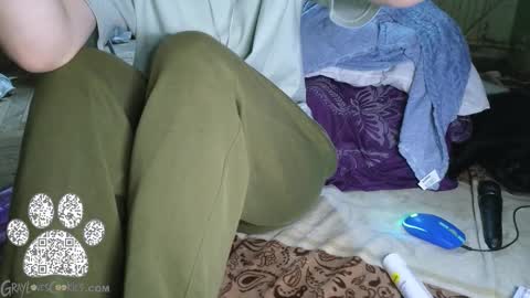 graylovescookies online show from 1, 11, 2025