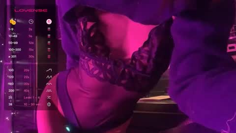 graylovescookies online show from 25, 3, 2026