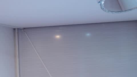 Isabella online show from 8, 3, 2026