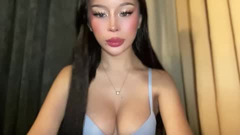 Marie Pelie online show from 8, 1, 2026