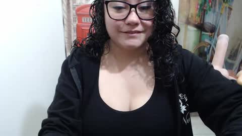 Snapshot of greeneye_nurse chatting on 7, 10, 2025 Vannesa online show from 7, 10, 2025