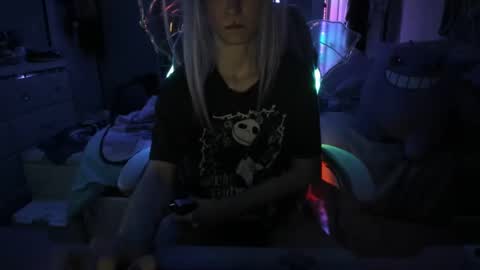 GreenEyedLovexo online show from 8, 3, 2025