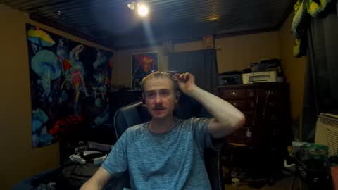 Snapshot of greenlungs8195 chatting on 6, 4, 2026 Greenlungs8195 online show from 6, 4, 2026