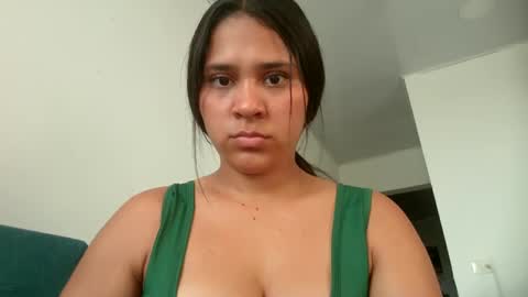 Snapshot of greicy098 chatting on 2, 10, 2025 grei online show from 2, 10, 2025