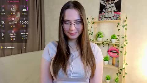 Snapshot of gretalinelle chatting on 23, 5, 2026 Cutie Ellie online show from 23, 5, 2026