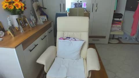 Snapshot of gretamilf chatting on 21, 6, 2026 GretaMilf online show from 21, 6, 2026