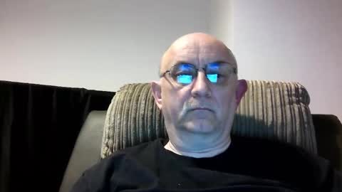 Snapshot of grey_dom chatting on 2, 3, 2025 Master Sir online show from 2, 3, 2025