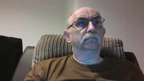 Snapshot of grey_dom chatting on 29, 9, 2025 Master Sir online show from 29, 9, 2025