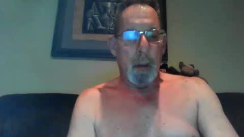Snapshot of greybeard6868 chatting on 18, 12, 2024 greybeard6868 online show from 18, 12, 2024