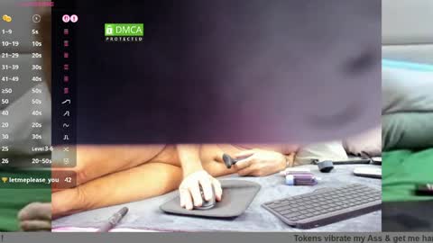 Grey.  If viewing your cam I am more likely to stay if you show your face. online show from 12, 4, 2026