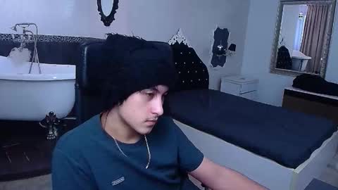 Snapshot of griffindane chatting on 20, 2, 2026 GriffinDane online show from 20, 2, 2026