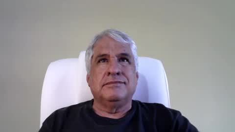 Snapshot of grisa01 chatting on 3, 2, 2025 grisa01 online show from 3, 2, 2025