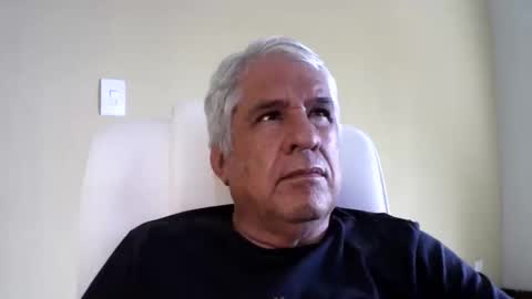 Snapshot of grisa01 chatting on 5, 2, 2025 grisa01 online show from 5, 2, 2025