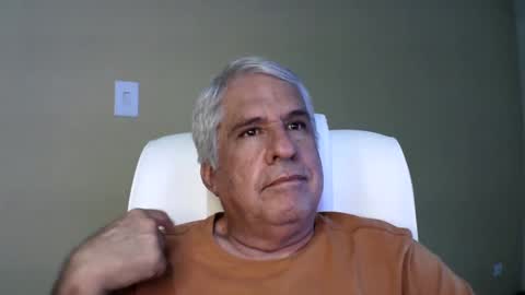 Snapshot of grisa01 chatting on 7, 2, 2025 grisa01 online show from 7, 2, 2025