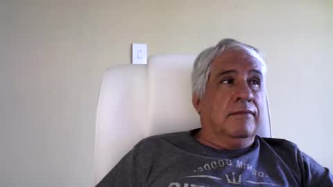 Snapshot of grisa01 chatting on 1, 3, 2025 grisa01 online show from 1, 3, 2025