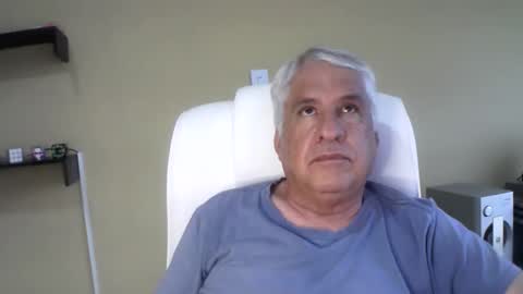 Snapshot of grisa01 chatting on 31, 10, 2025 grisa01 online show from 31, 10, 2025